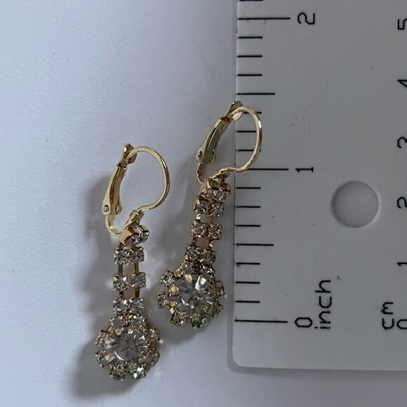 Rhinestone Gold Tone Lever Back Earrings NWT - Picture 8 of 9